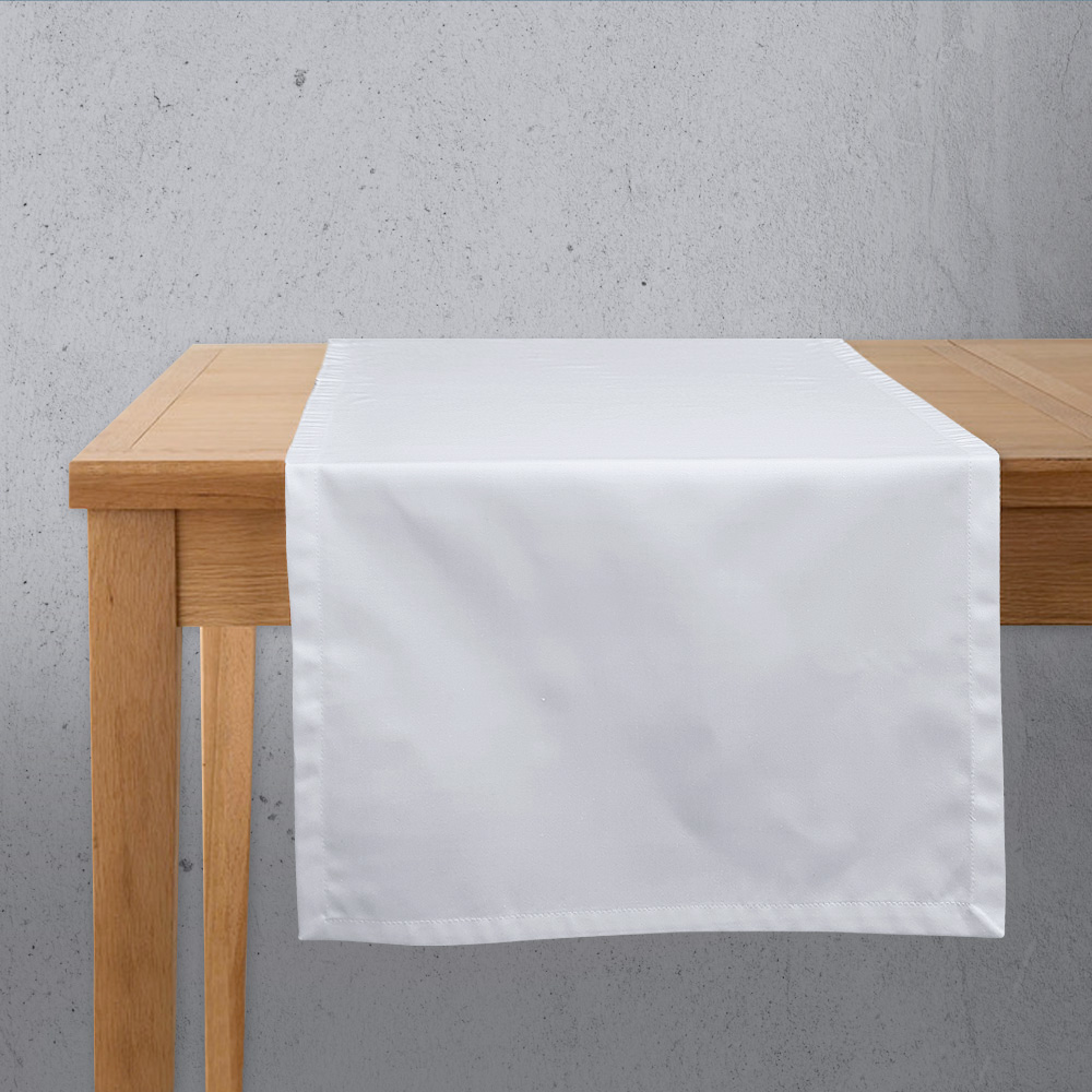 Chemin de table en satin blanc