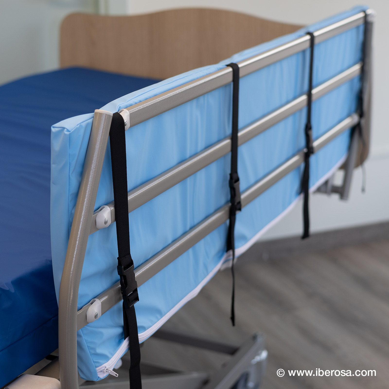 iberosa-textiles-rumbo-protector-barabdilla-cama-3