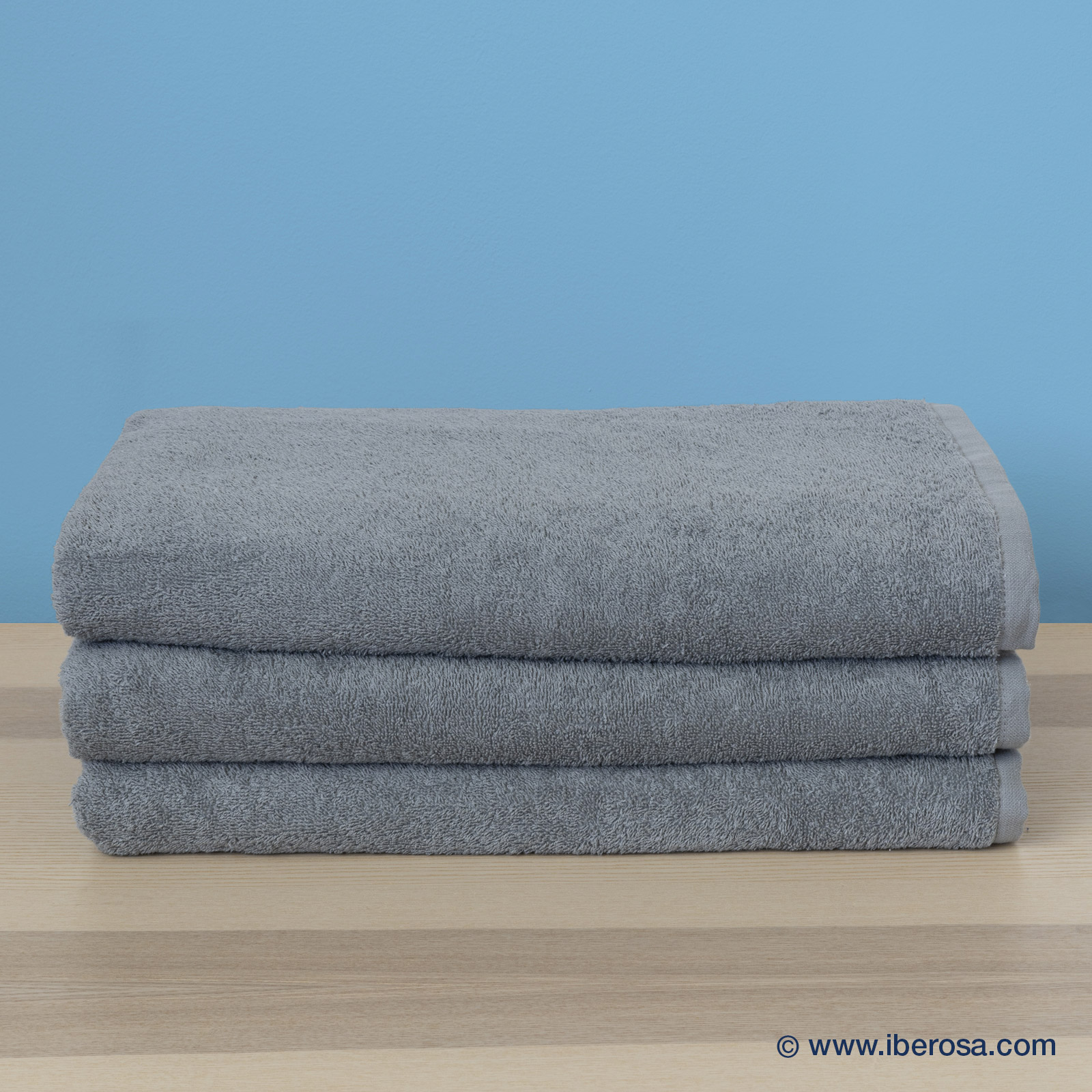 iberosa-textiles-rumbo-toalla-piscina-gris